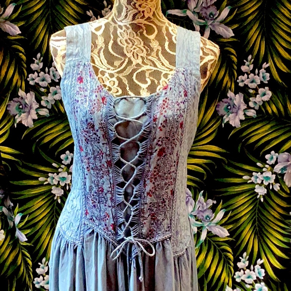 Sleeveless Maxi Dress